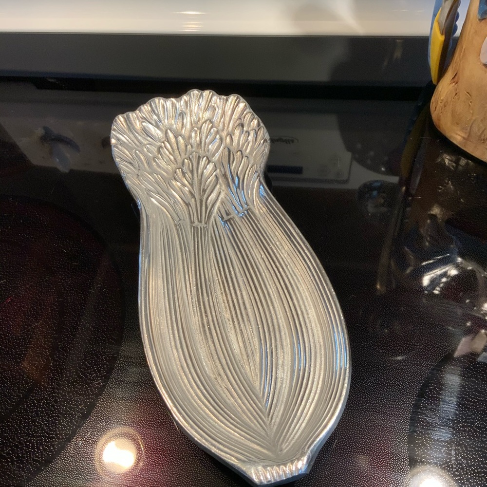 Wilton Armetale appetizer tray,decoration,etc..